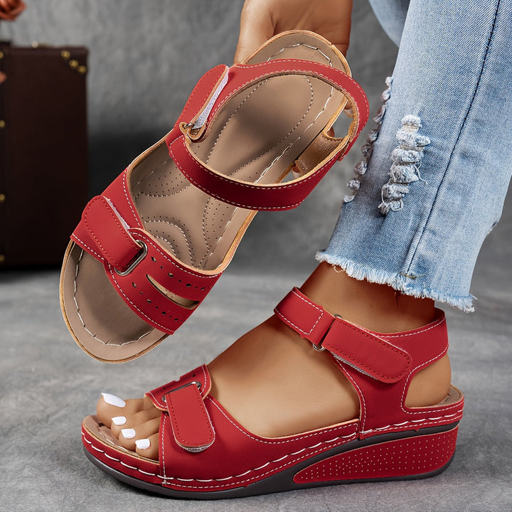 Célima | Elegant Comfort Sandals