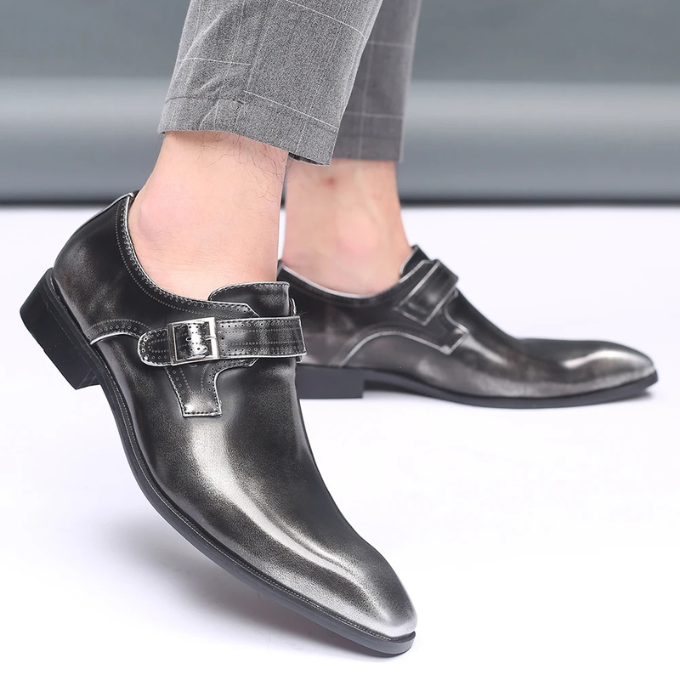 The Solaris Leather Shoes