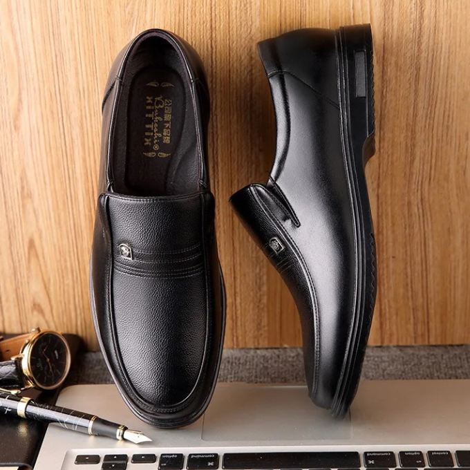 The Ashton Leather Shoes